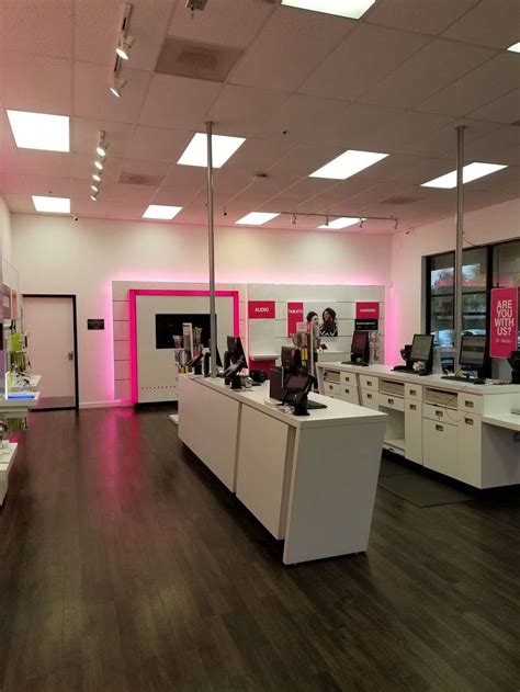  Stop by T-Mobile N Valley Pkwy & W Carefree Hwy in Phoenix, AZ today to get the latest deals on our phones and plans. Browse in-stock devices, view business hours, or learn more about other great T-Mobile offerings. 